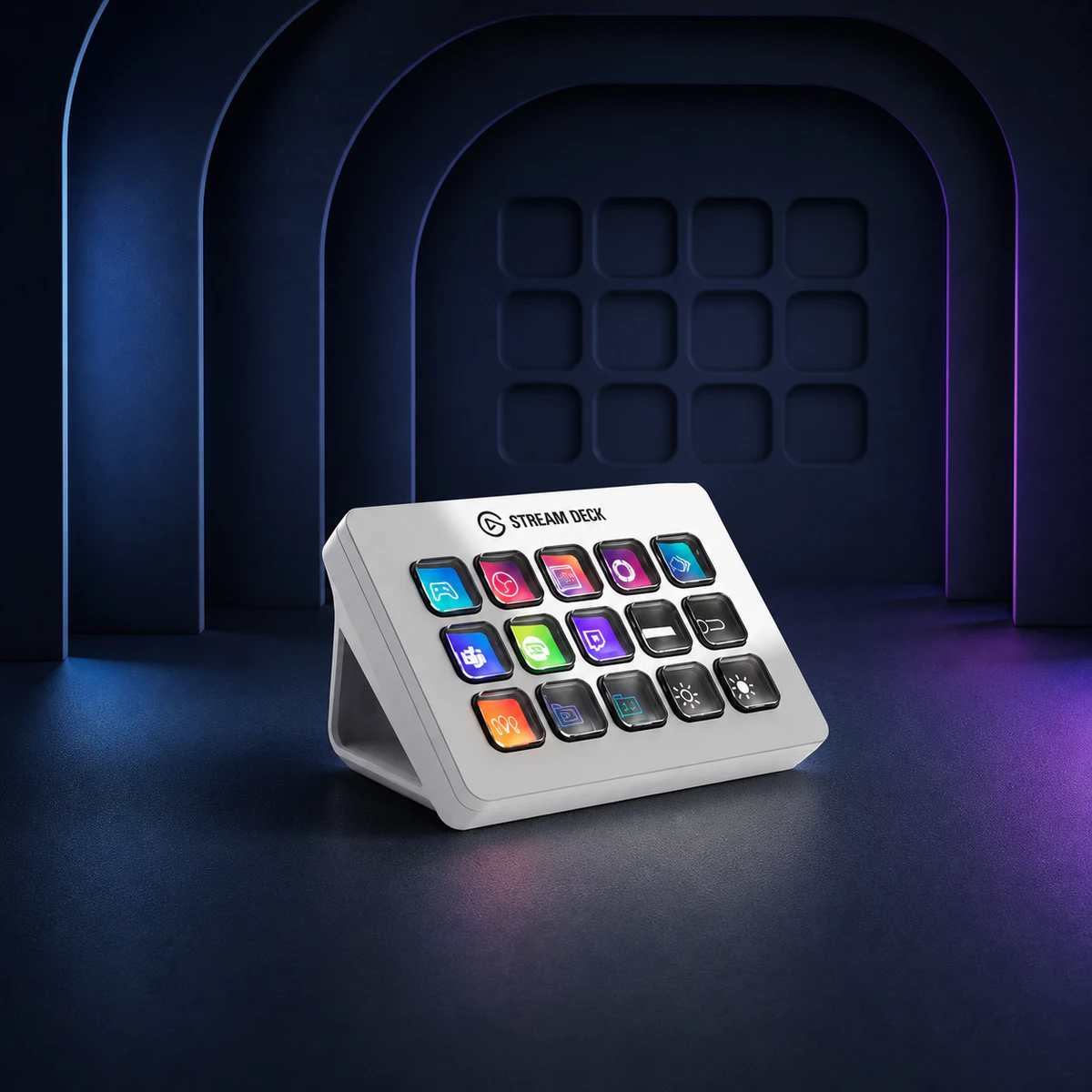 Mise en scène éditoriale — Elgato Stream Deck MK.2 (15 touches)