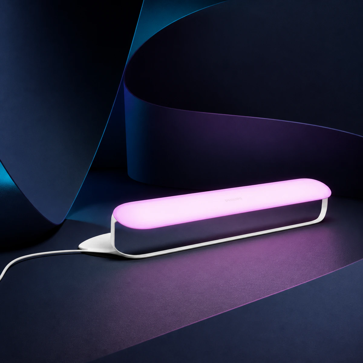 Mise en scène éditoriale — Philips Hue Play Bar