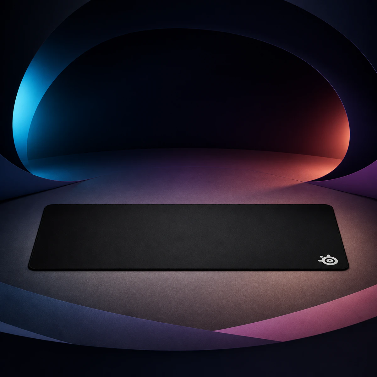 Mise en scène éditoriale — SteelSeries QcK XXL